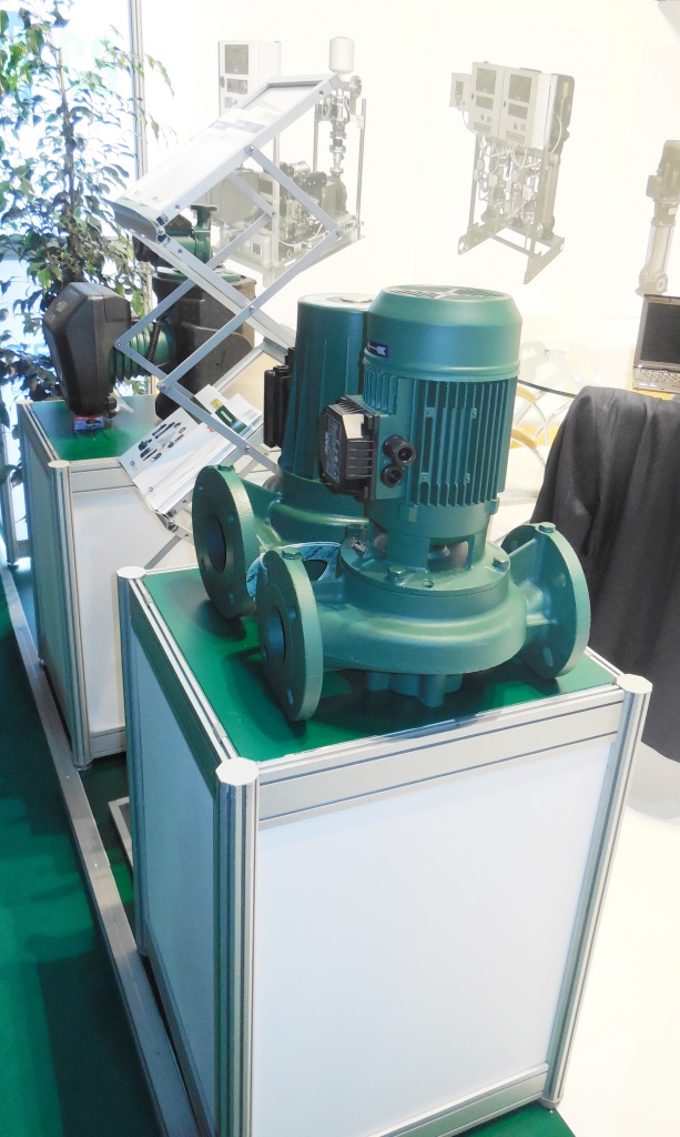stand5.jpg